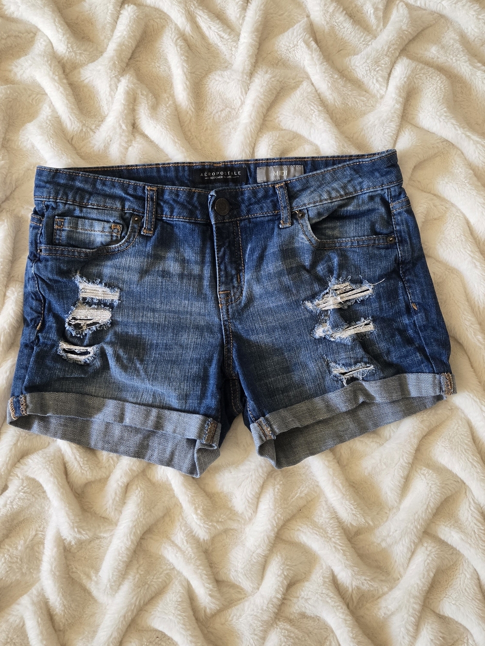 Aeropostale Distressed Denim Shorts Midi Rise